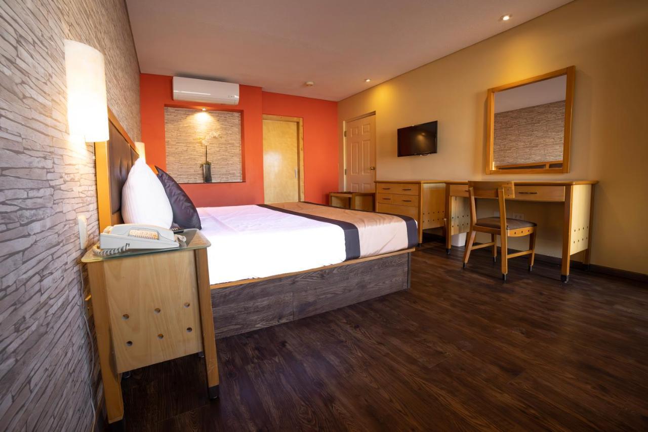 Hotel Colonial הרמוסיו מראה חיצוני תמונה