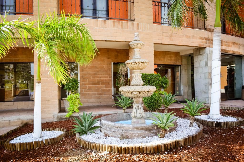 Hotel Colonial הרמוסיו מראה חיצוני תמונה