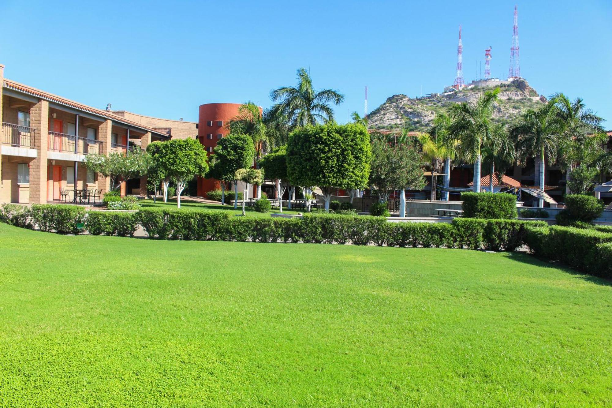 Hotel Colonial הרמוסיו מראה חיצוני תמונה
