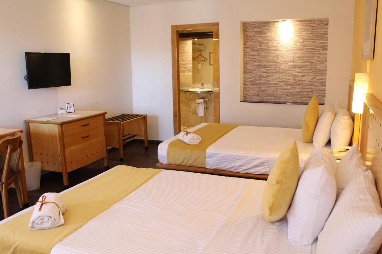 Hotel Colonial הרמוסיו מראה חיצוני תמונה